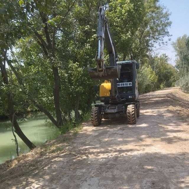 Услуги экскаватора с гидромолотом