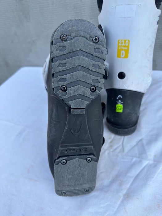Clapari ski schi HEAD Raptor 50 marime EUR:36 Mondo:23.0 Flex:50 last:94