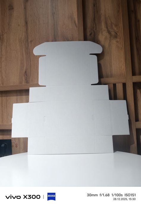 Коробка подарочная, подарочная упаковка