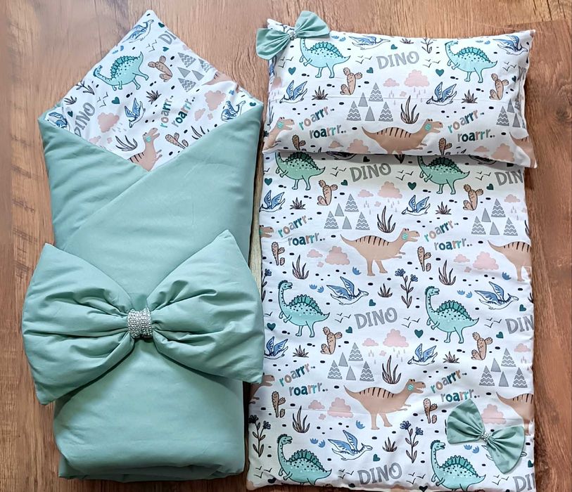 Продавам комплект от порт бебе, подложка и възглавница