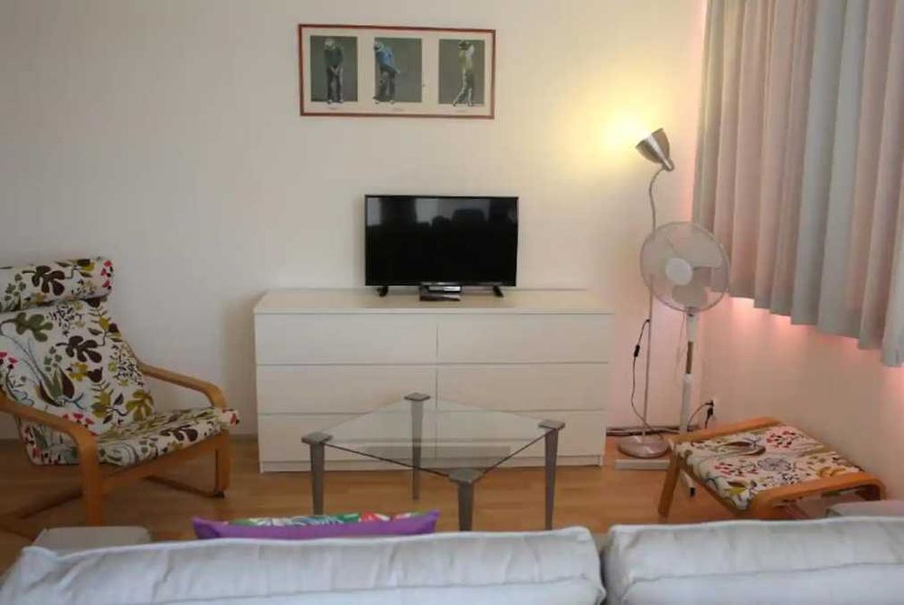 Дава се под наем Двустаен апартамент в Пловдив, Кършияка - 62 кв.м за 357 € - Снимка #1