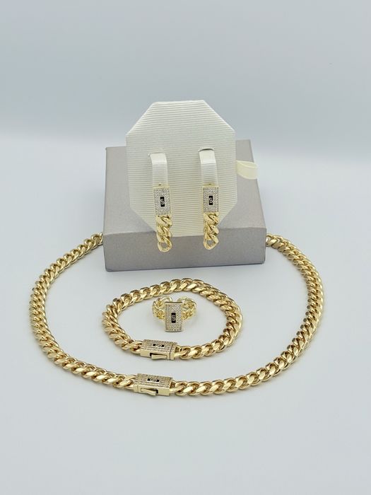 Set Monaco de 4 mm nou