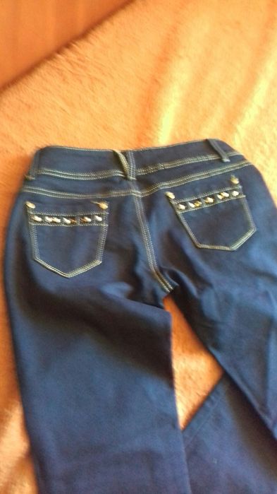 Дънки с перли