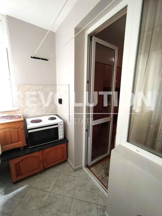 Дава се под наем Двустаен апартамент в Варна, Лятно кино Тракия - 55 кв.м за 450 € - Снимка #7