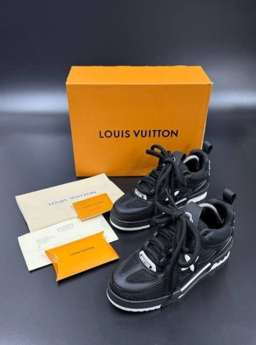 Adidași Louis Vuiiton