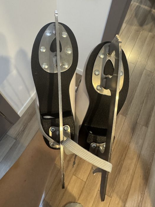 Коньки для девочки 29 размера !