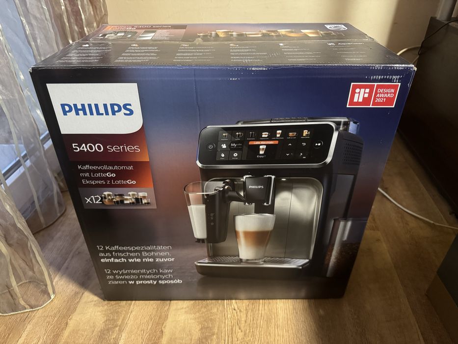 Нова Philips 5400 LatteGo EP5447/90 гаранция до 2028