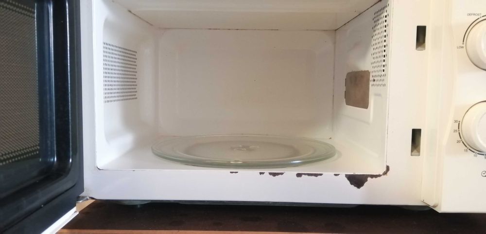 Vand cuptor microunde 90 lei