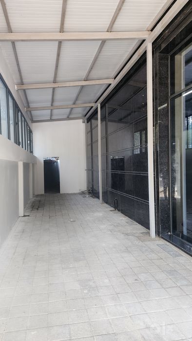 Chilonzor Qozirabodda dream park yonida 60m² biznes uchun joy ijarasi