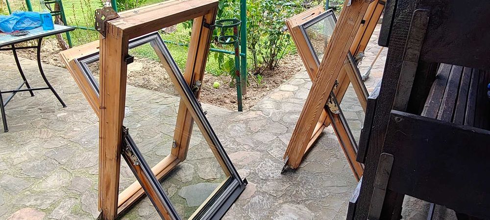 Ferestre VELUX originale (2 buc.)