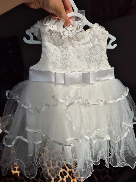 Нарядное платье для девочки