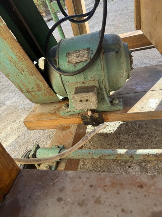 Fierastrau circular pentru lemn