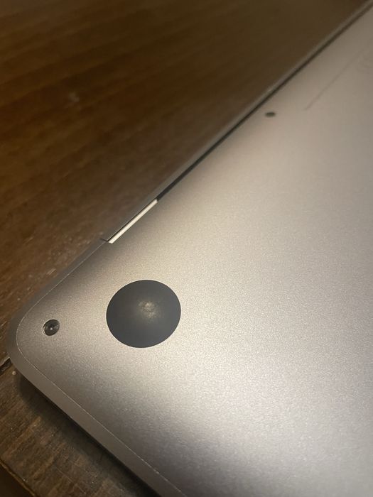 Macbook air 13 256 gb + magic mouse