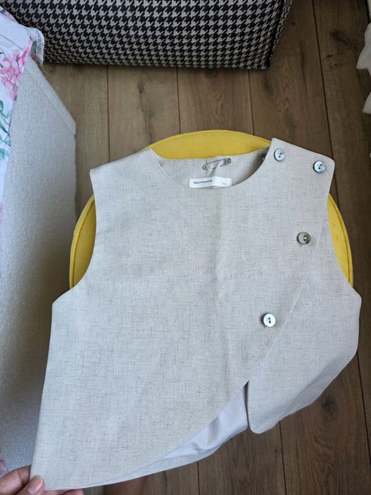 Продам детские одежды