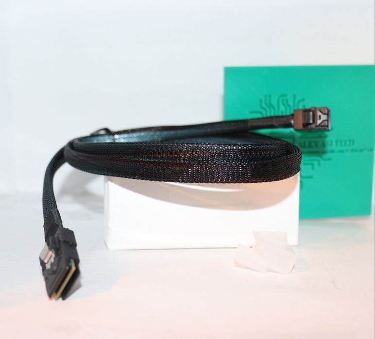 Cablu Mini Sas HD SFF-8643 to Mini Sas SFF-8087 12Gbps  1 M Nou