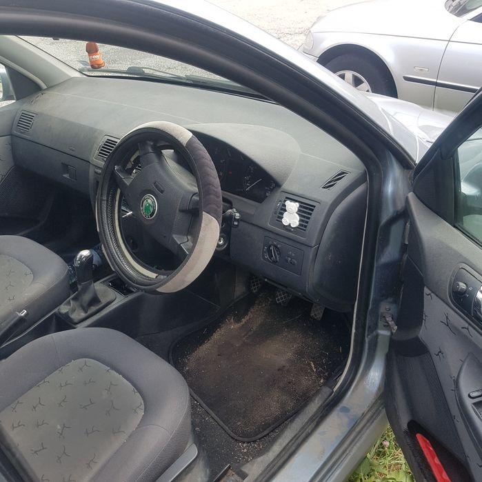 Шкода фабия 1.9тди на части