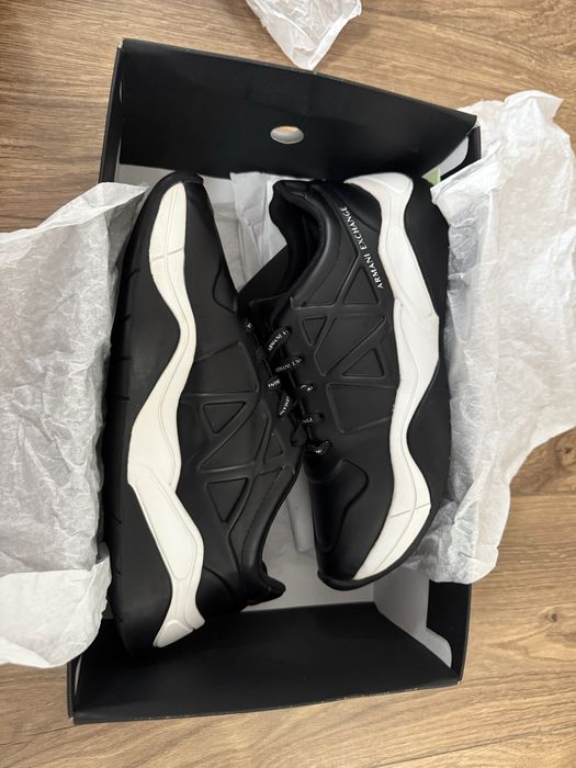 Дамски маратонки Armani Exchange – НОВИ