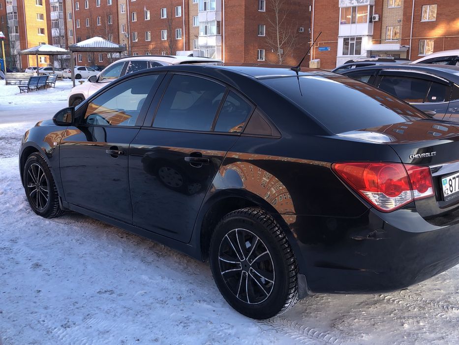Продам шевроле круз