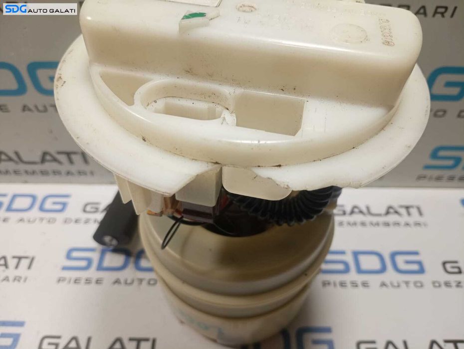 Pompa cu Sonda Senzor Litrometru Combustibil Benzina Rezervor Dacia Logan 1 1.4 B 2004 - 2012 [M4120]