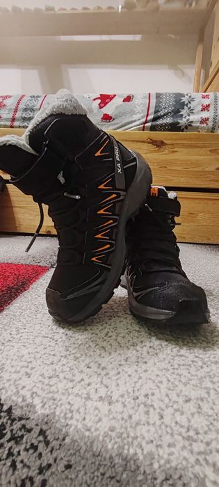 Ghete Salomon marime 35