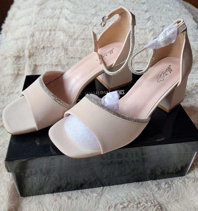 Sandale/Pantofi Noi cu Toc, Bej, Matimea 38.