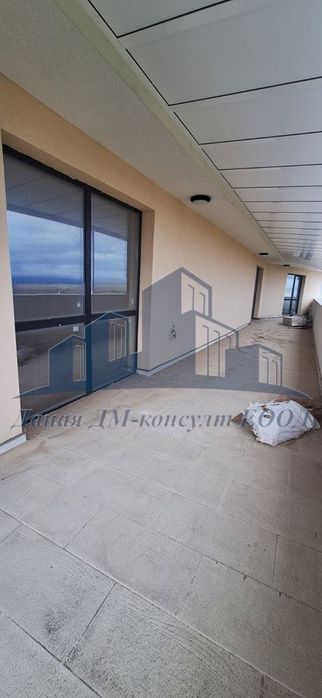 Продава се Тристаен апартамент в Шумен, Пазара - 101 кв.м за 1793 €/кв.м - Снимка #1