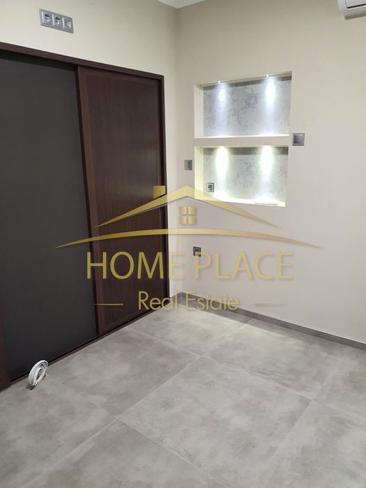 Продава се Тристаен апартамент в Варна, Базар Левски - 70 кв.м за 2272 €/кв.м - Снимка #5