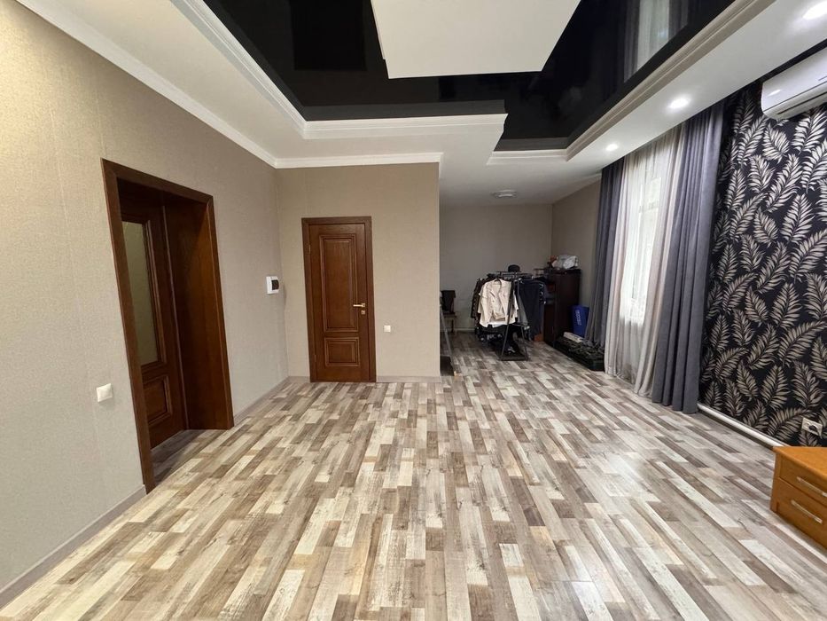 Продам коттедж в центре кшт