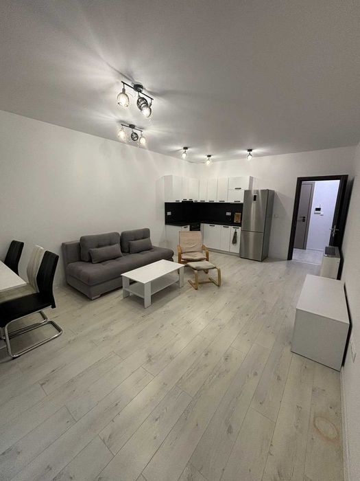 Дава се под наем Двустаен апартамент в София, Хладилника - 65 кв.м за 612 € - Снимка #12