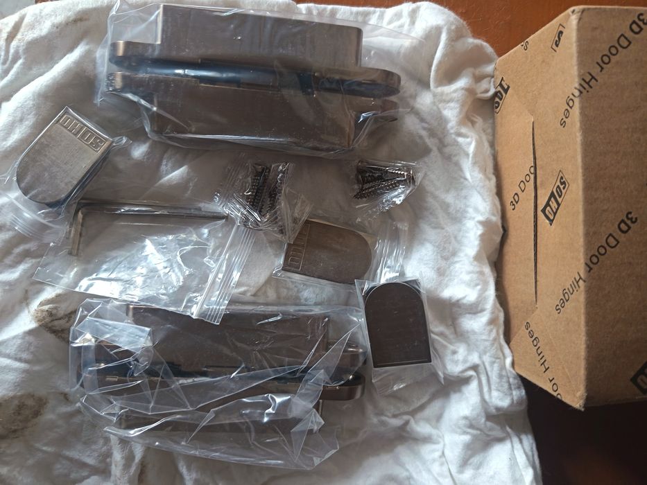 Скрытая петля SOHO 3D для дверей (2 шт] в комплекте