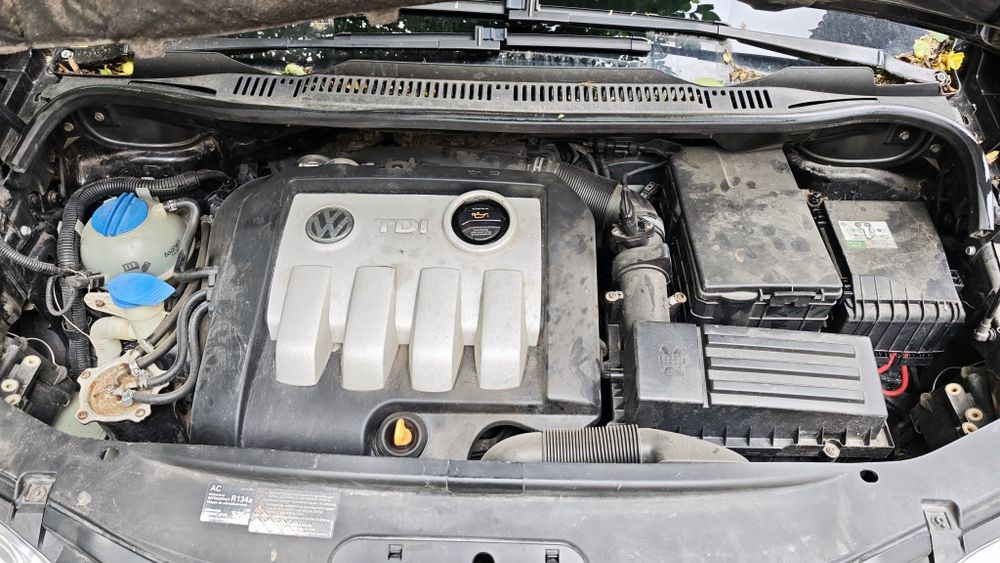 Vw touran 1.9 TDI 101 к.с