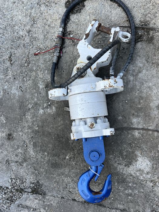 Rotator hidraulic pentru macara/utilaj – Stare bună de funcționare