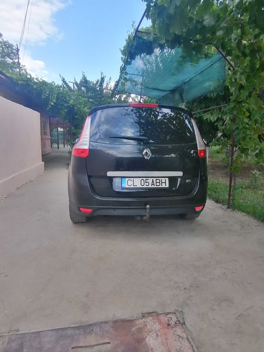 De vânzare Renault Scenic cu7 locuri