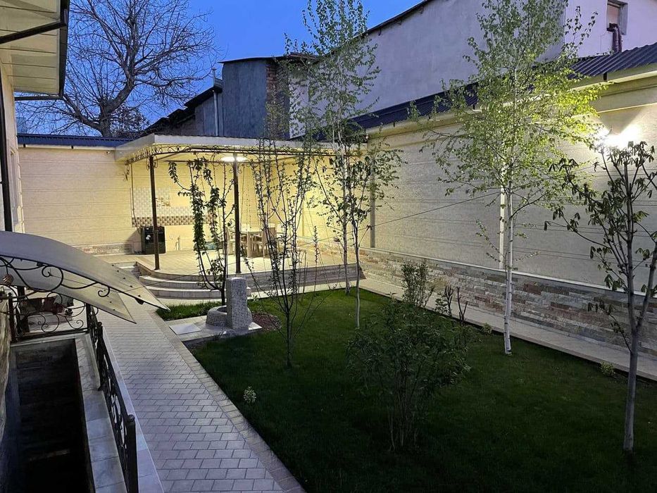 Срочно сдается евродом в яккасарайским районам