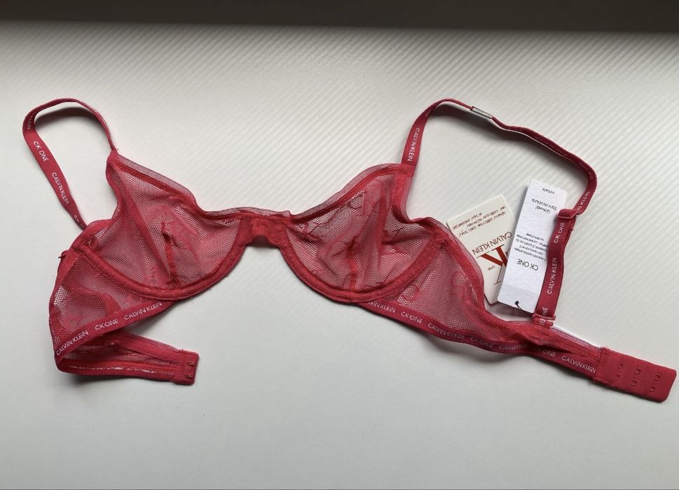 Сутиен Calvin Klein