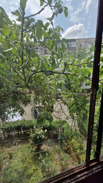 Apartament 2 camere, etaj 1, balcon, Facliei Ploiesti