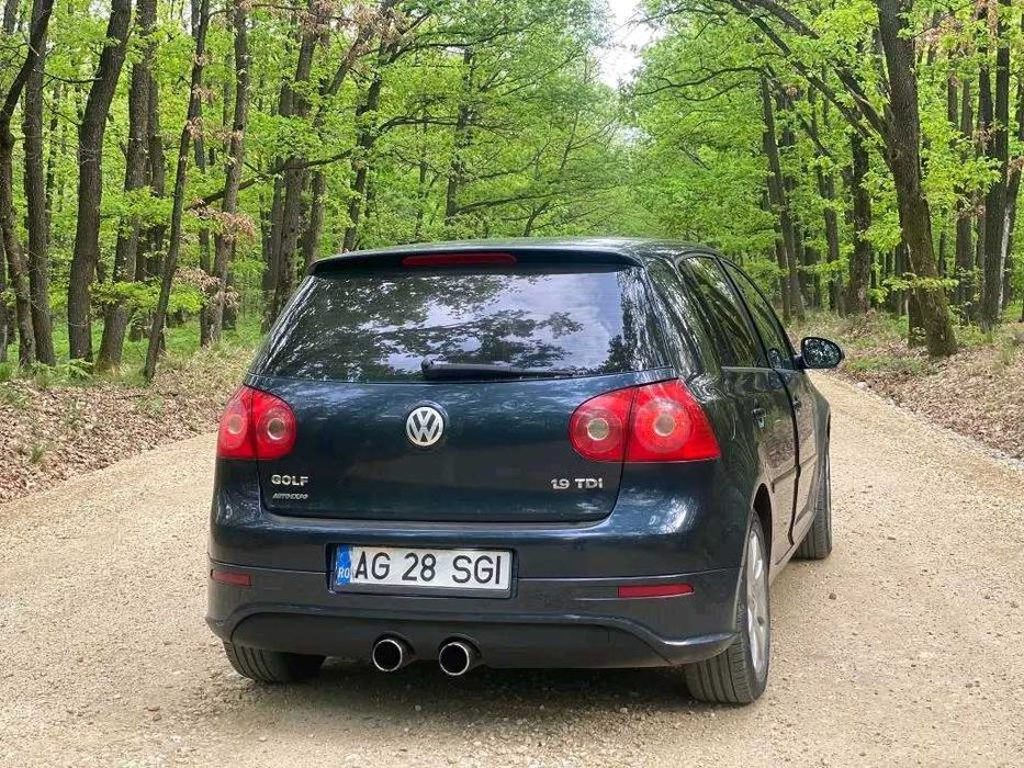 Vând golf 5 1.9 TDI BKC