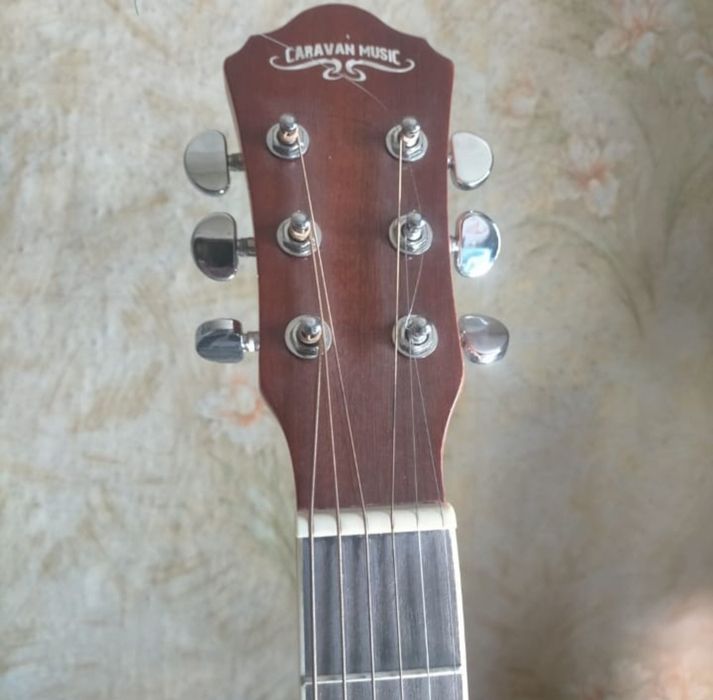 Гитара 6 - струнная