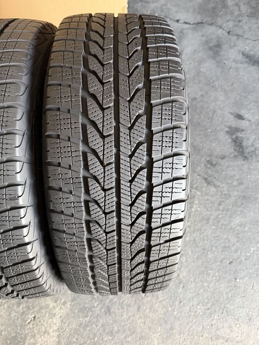 4 anvelope iarna 225/55/17 C Goodyear DOT 2023!