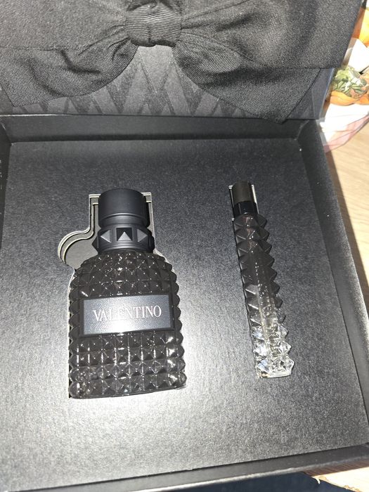 Set Valentino femei si bărbați