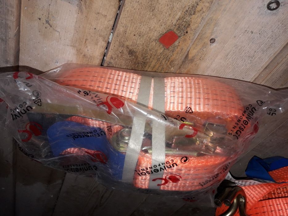 Колан за укрепване с тресчотка