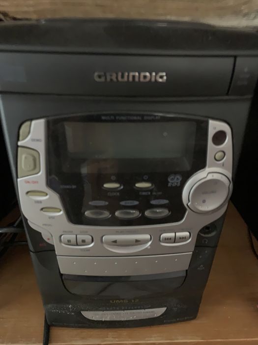 Vind combina muzicala cu SD Grunding