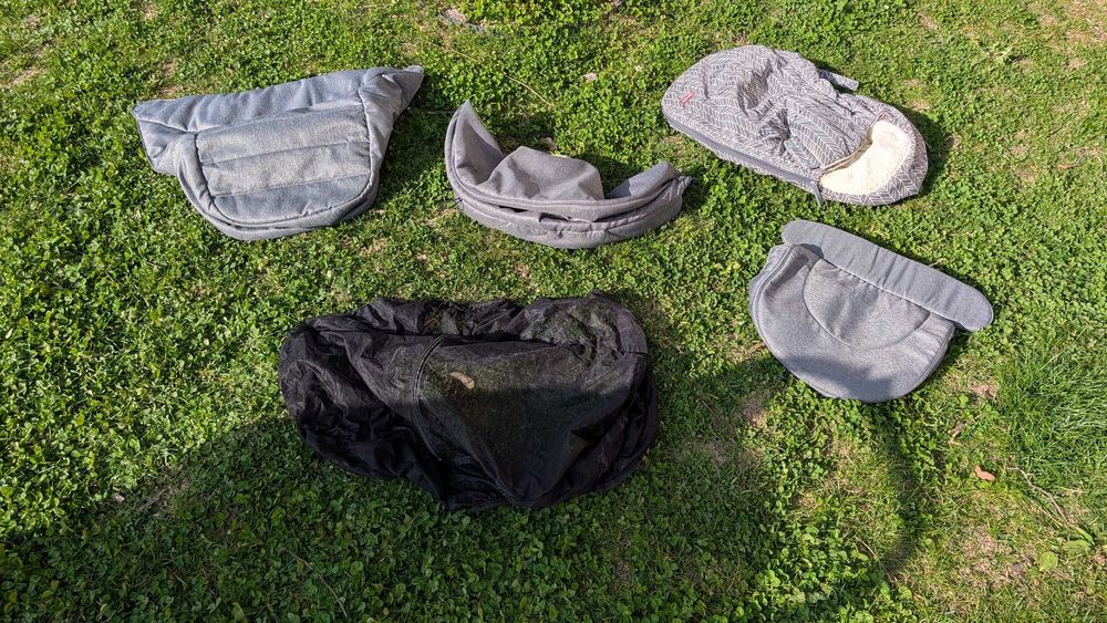 Cărucior Adame Polonia (sistem roți) + landou (nou) + scoică + suport scoică ptr. mașină isofix + scaun sport + diverse accesorii