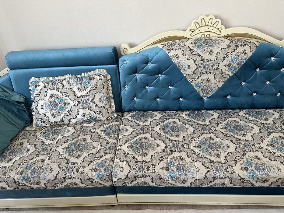 Продам модульный диван