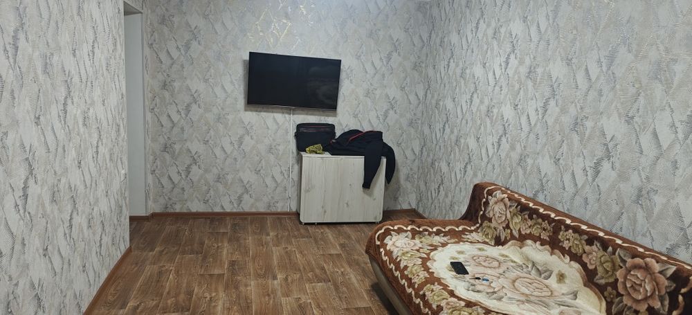 Сдам 2-х ком.кв 120000+свет