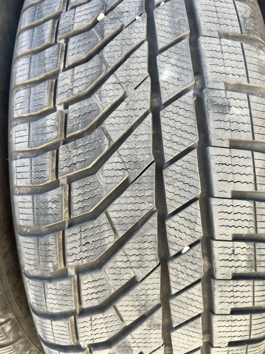 Зимни гуми 225/60R18 Falken