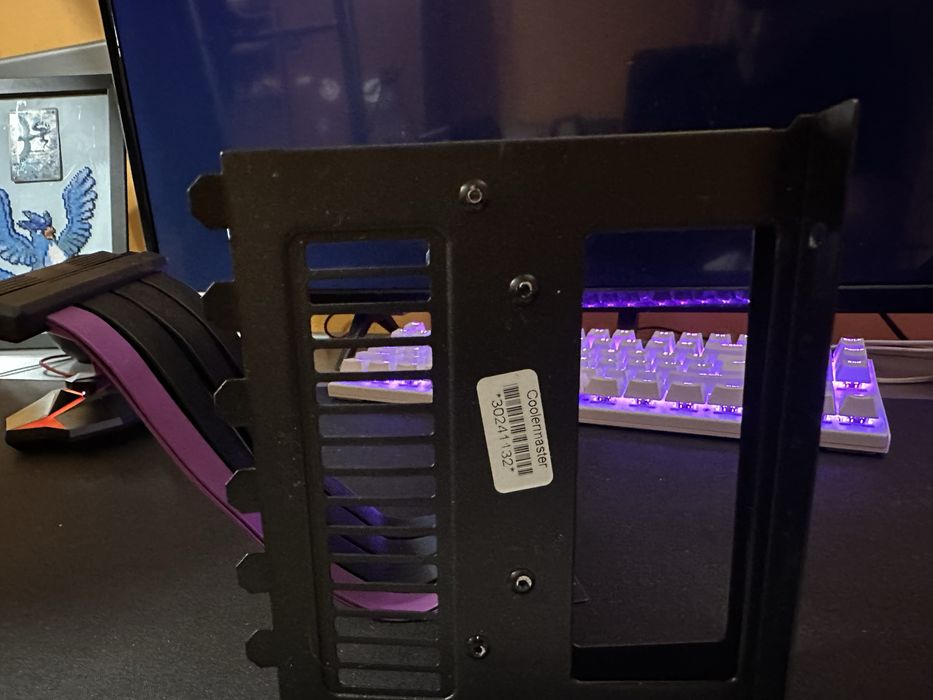 Cooler master vertical gpu stand