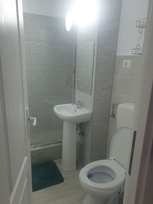 Proprietar inchiriez  garsoniera