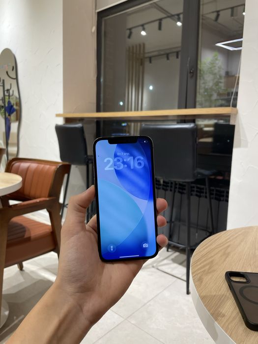 Продам срочно iPhone 12 Pro 128gb