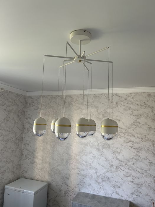 Люстры для спальни и кухни